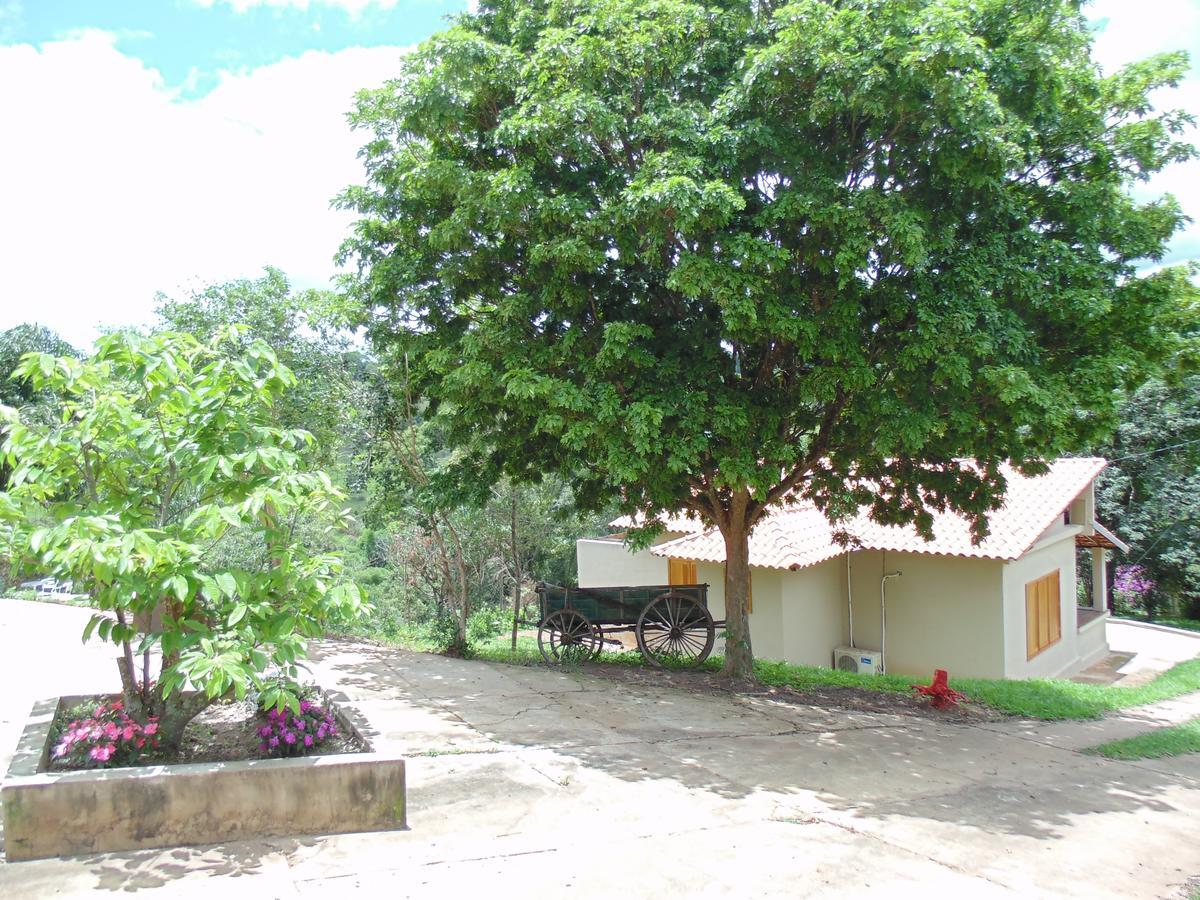 Villa Domaso Brumadinho Exterior photo